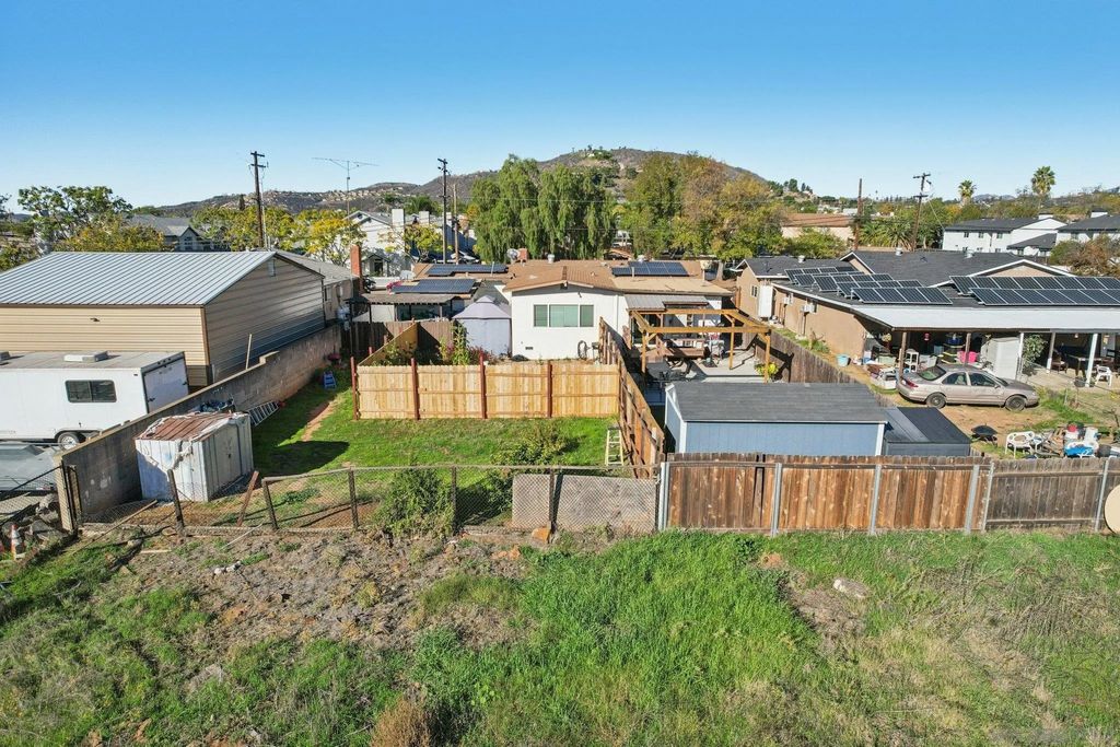 Photo of 1141 Sumner Ave, El Cajon, CA 92021 (MLS # 250045685)