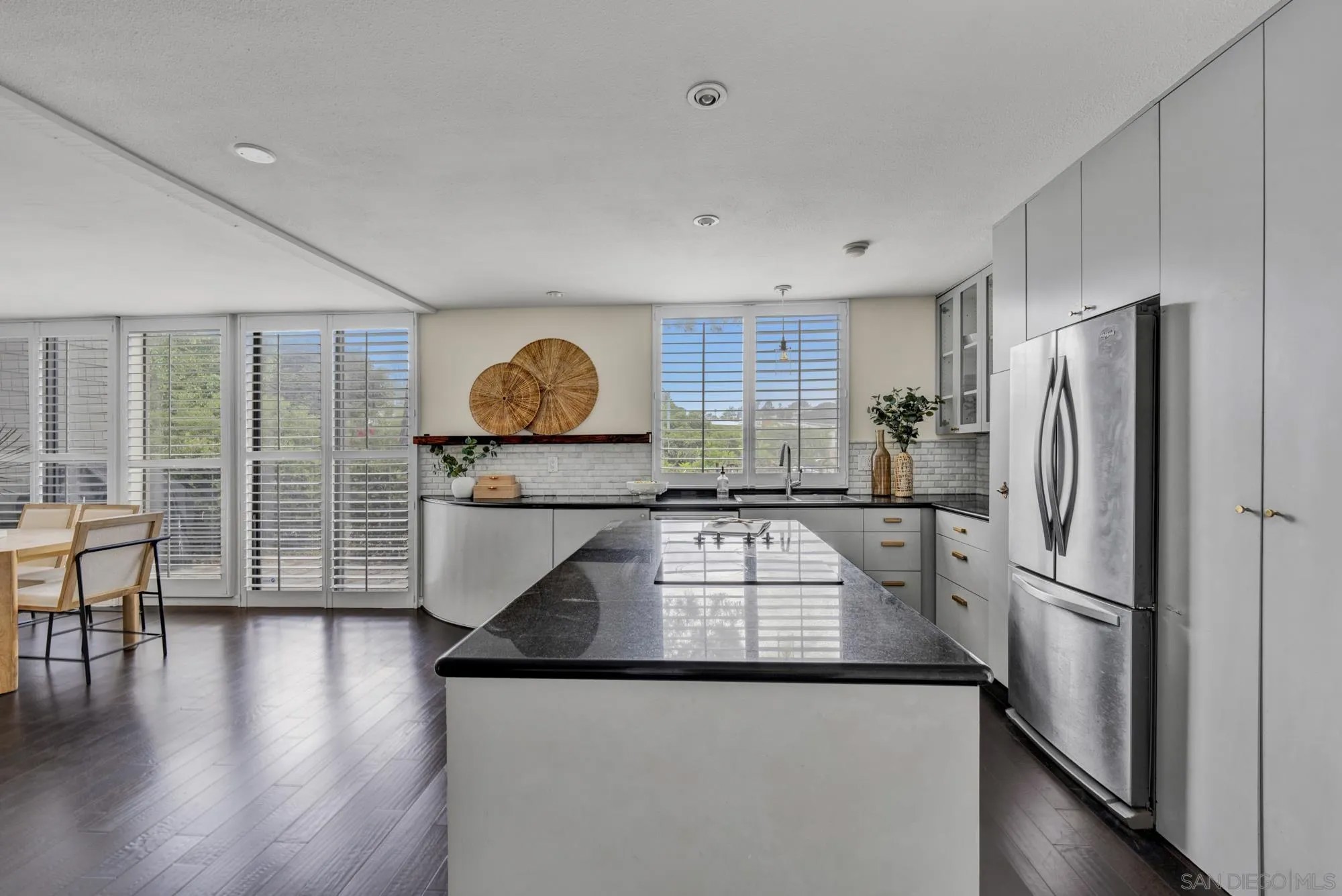 675 S Sierra Ave 40