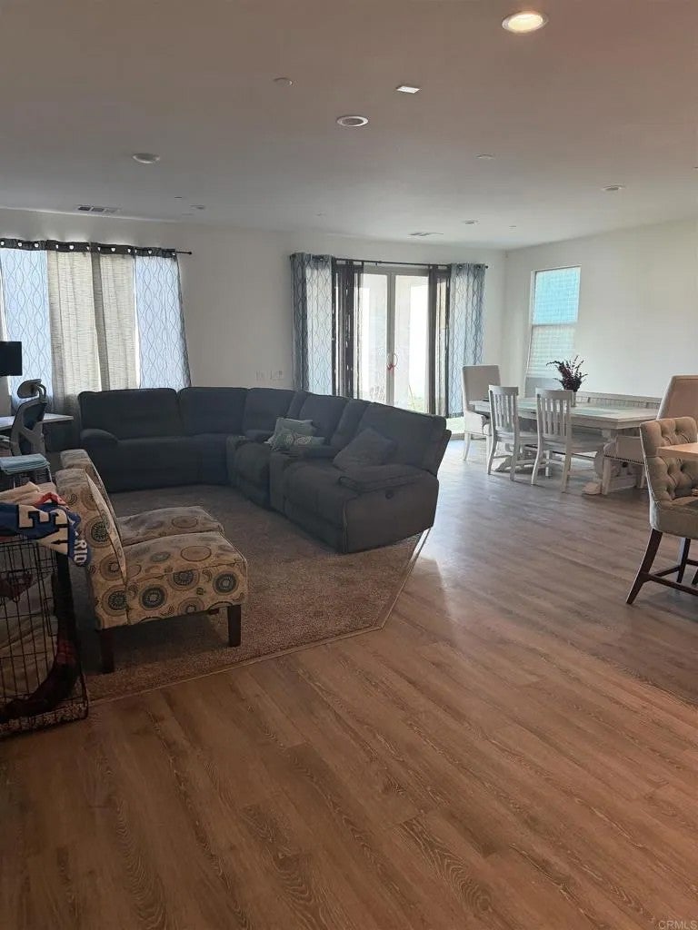 27920 Autumn Court