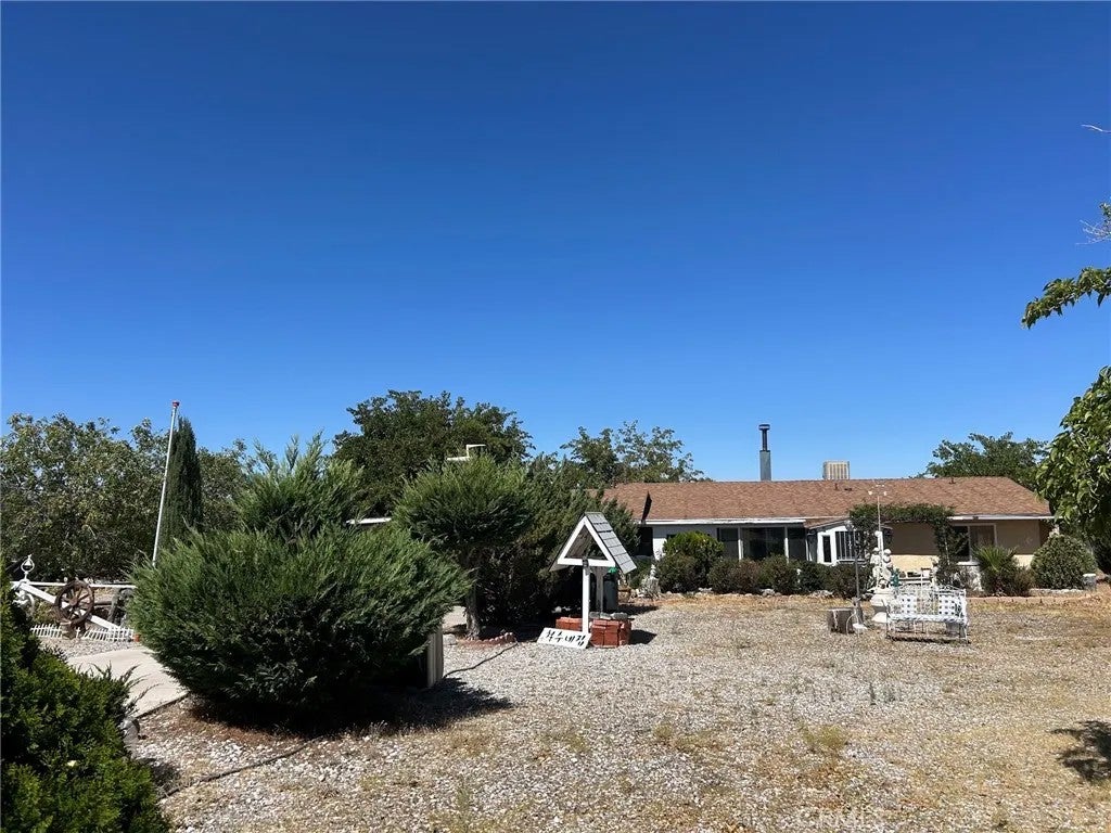 3874 Elsinore Rd