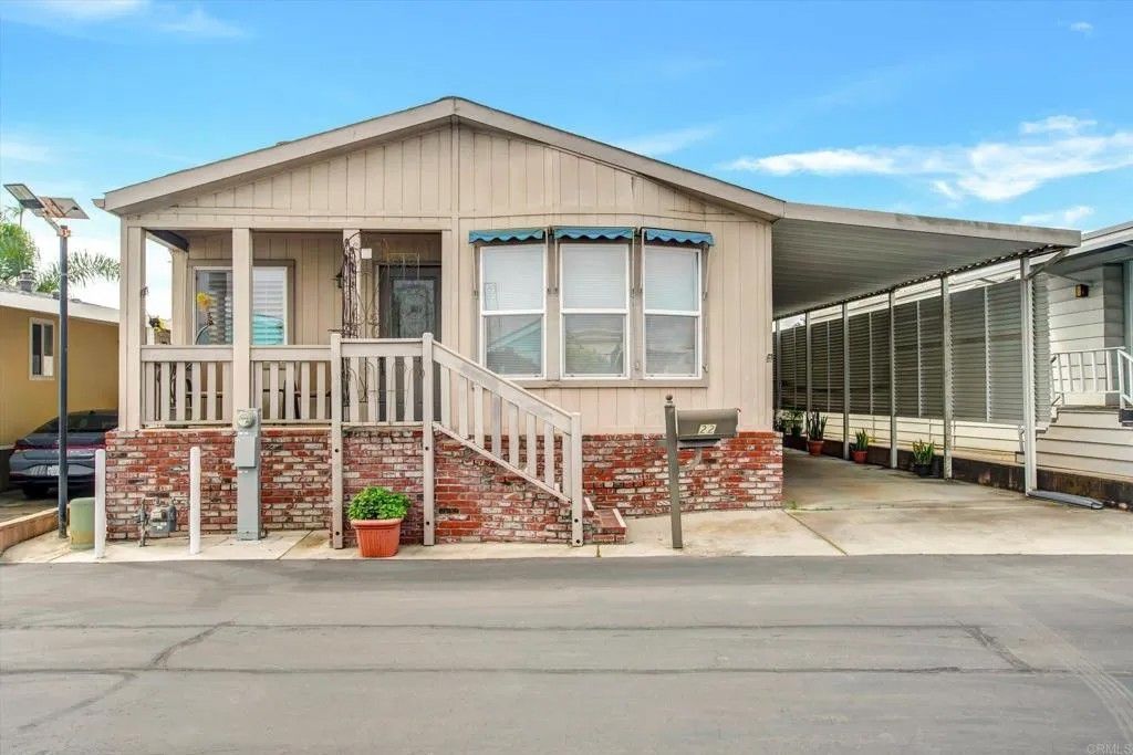 Photo of 22 Oriole Lane, Oceanside, CA 92057 (MLS # NDP2603514)