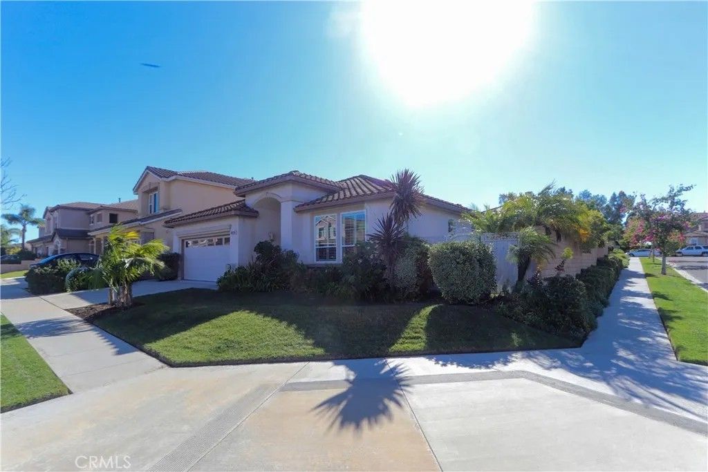 Photo of 1302 N Belfi Ln, Placentia, CA 92870 (MLS # PW26031089)