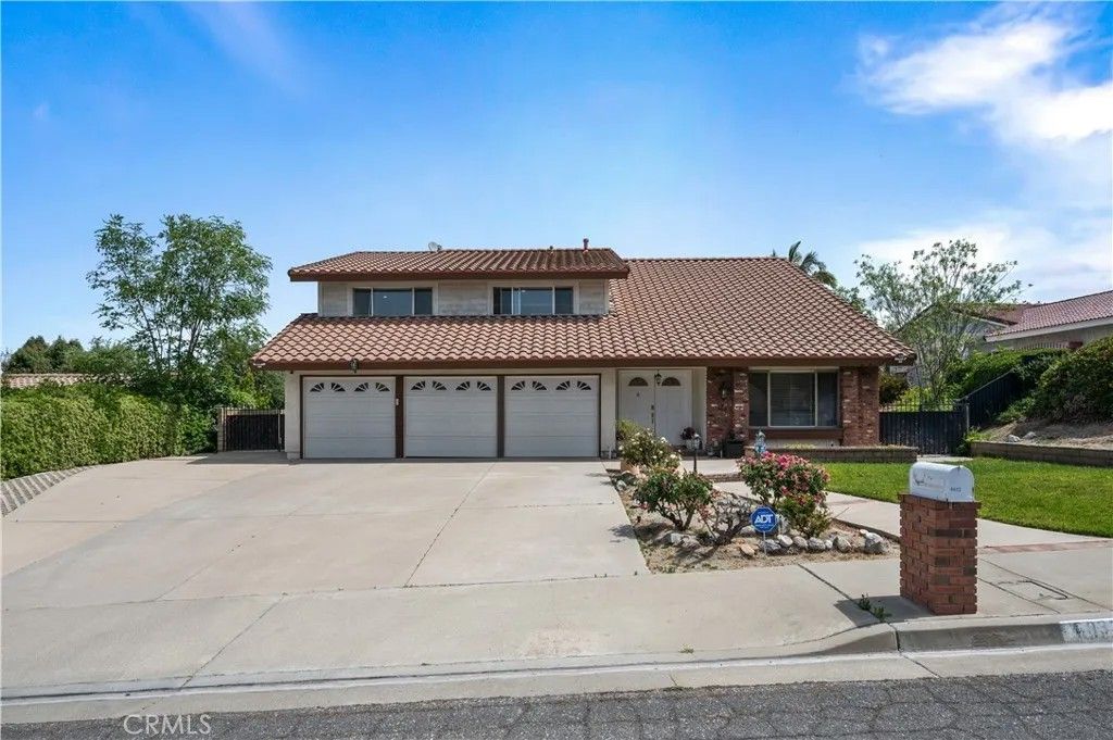 Photo of 6832 Ranchgrove Rd, Riverside, CA 92506 (MLS # PW26090833)
