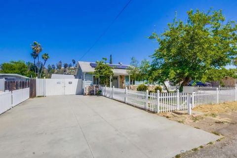 Photo of 8749 Cottonwood Avenue, Santee, CA 92071 (MLS # 260001772)