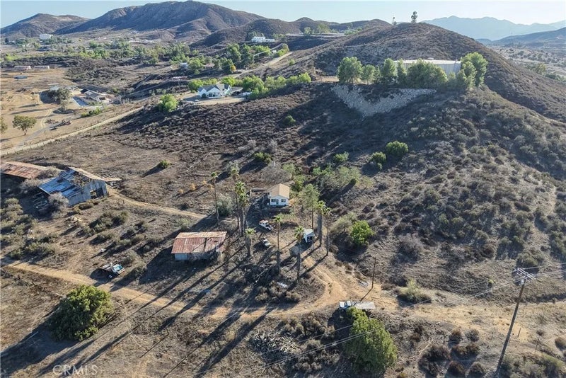 17751 Lake Mathews