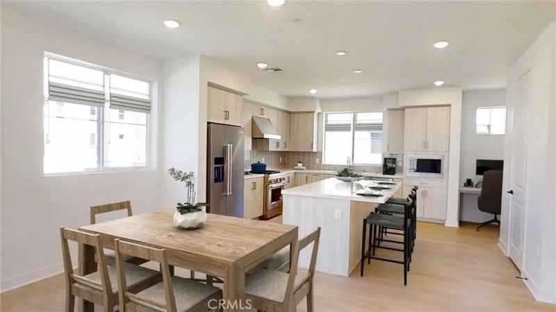 2823 Lavender Place