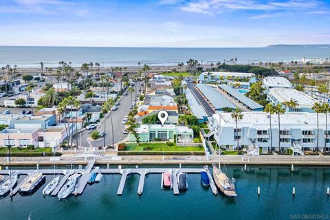 86 Half Moon Bend Coronado CA 92118