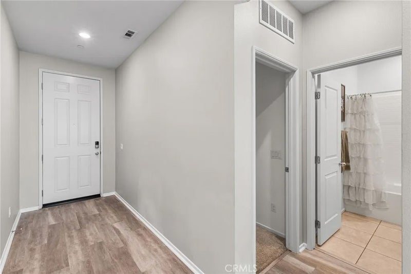 1171 Poinsettia Cir