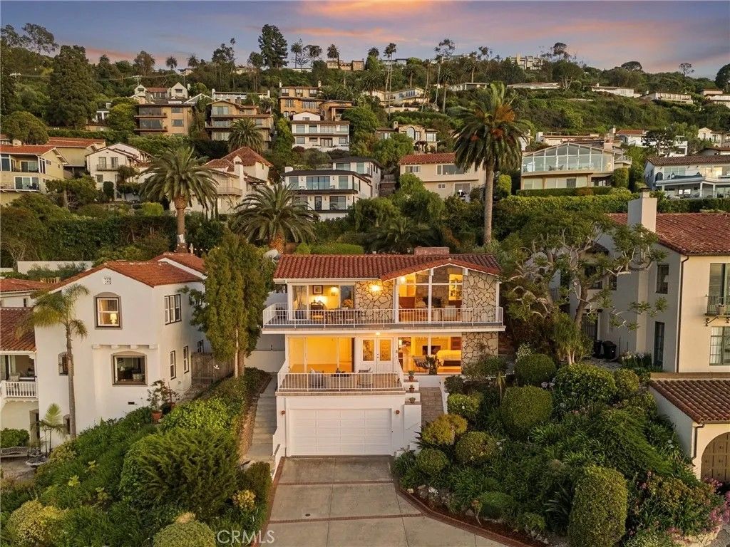 Photo of 628 Via Del Monte, Palos Verdes Estates, CA 90274 (MLS # PV26087767)