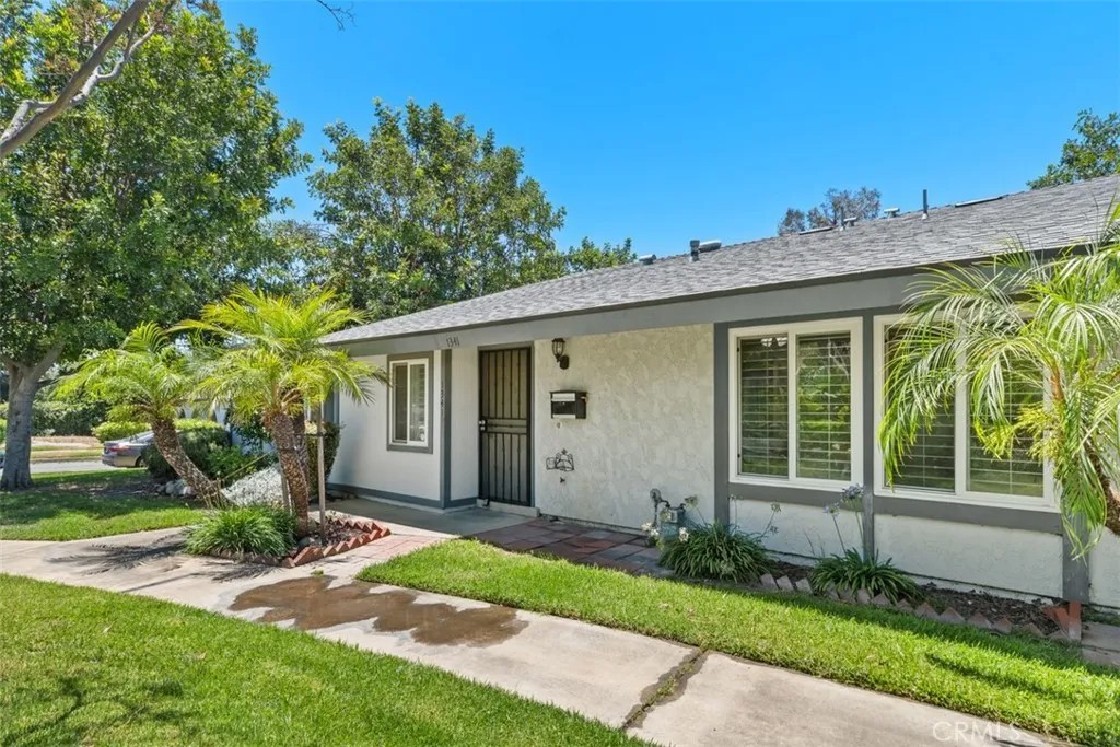 1341 Maxwell