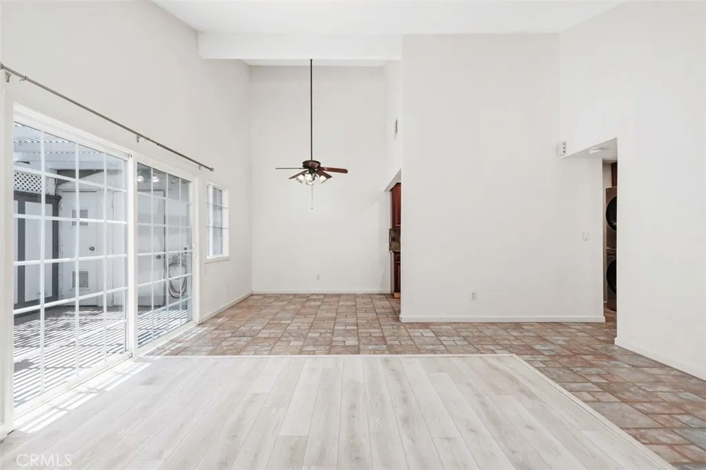 1341 Maxwell
