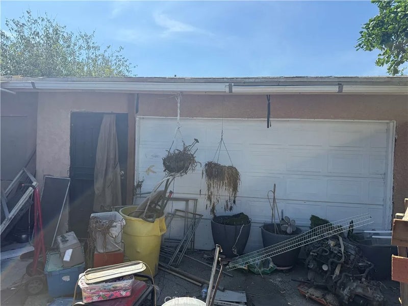 1849 W 30th
