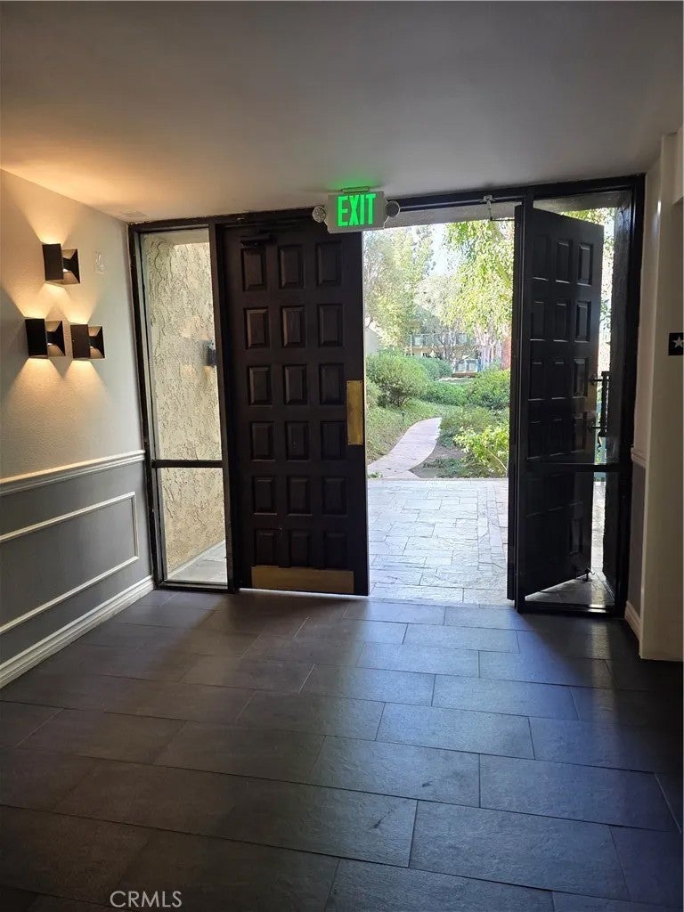 448 N Bellflower Boulevard 101