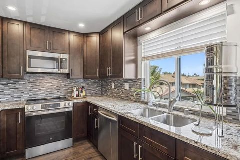 Photo of 955 Postal Way #58, Vista, CA 92083 (MLS # NDP2505521)