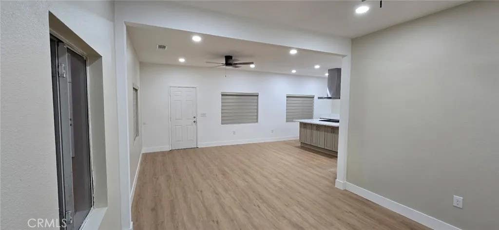 Photo of 289 Brown Ave, San Jacinto, CA 92583 (MLS # RS26038769)