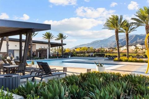 Tiny photo for 5327 La Bodega Way, Fontana, CA 92336 (MLS # IV25275536)