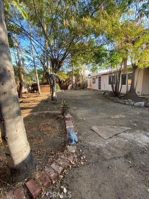 725 Parkbrook
