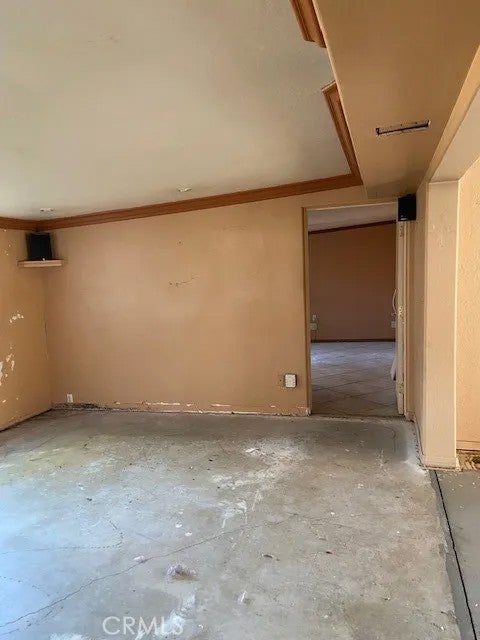 Photo of 725 Parkbrook ST, Spring Valley, CA 91977 (MLS # OC26207978)