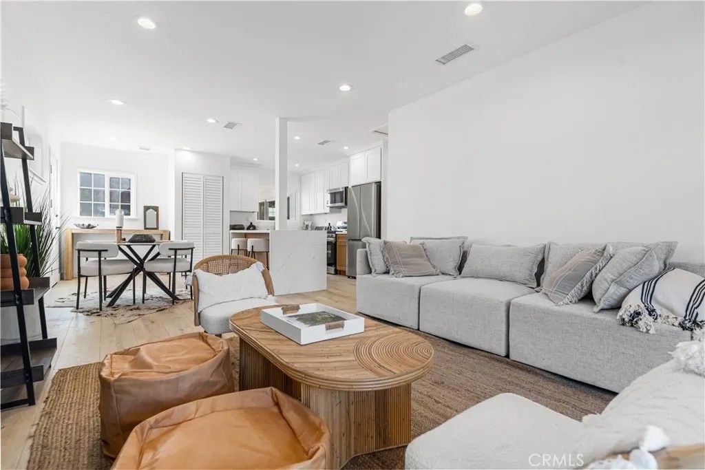 Photo of 4908 W 109th Street, Inglewood, CA 90304 (MLS # OC25280449)