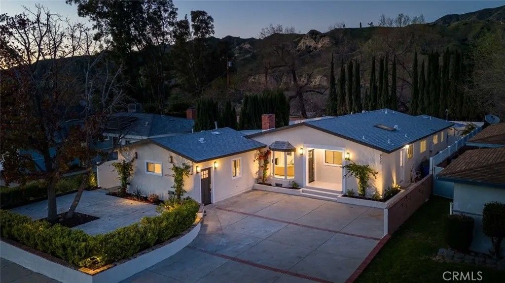 Photo of 8633 Le Berthon Street, Sunland, CA 91040 (MLS # GD26027494)