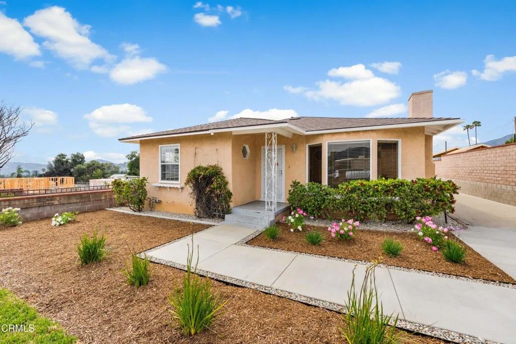Photo of 3101 N Olive Avenue, Altadena, CA 91001 (MLS # P1-26827)