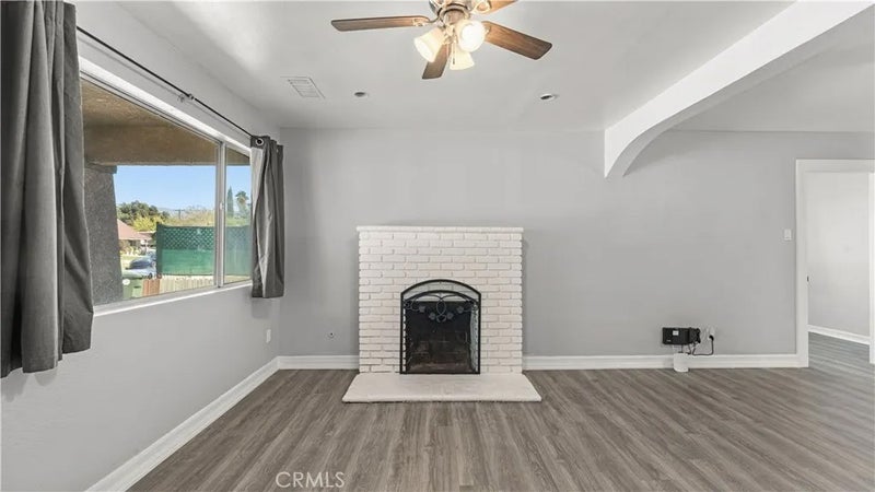 863 W 20th Street
