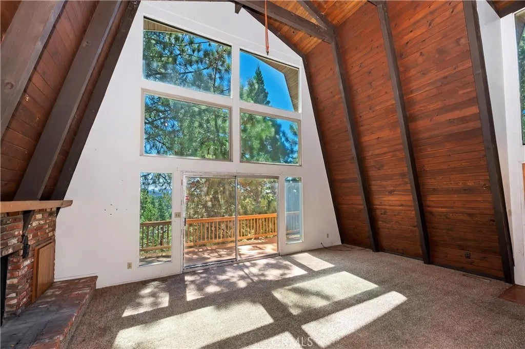 1753 Nob Hill Drive