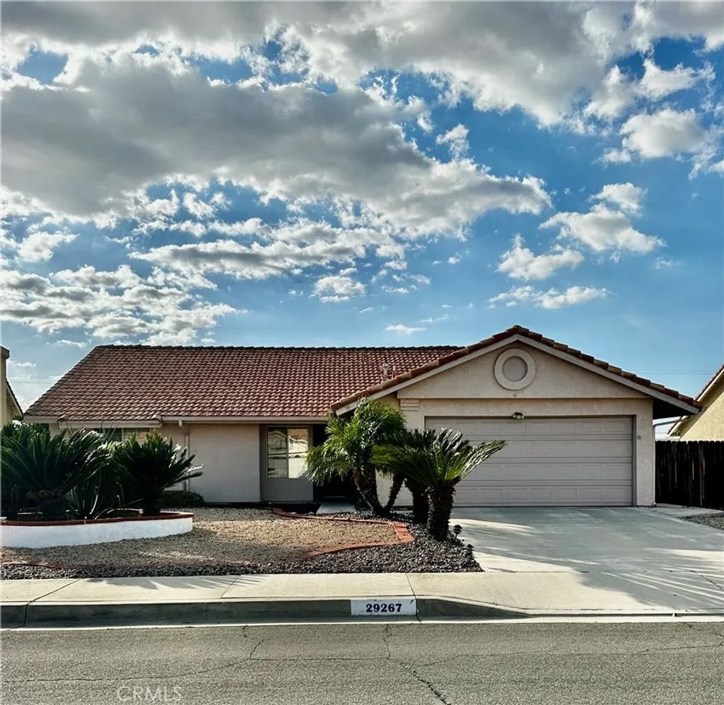 Photo of 29267 Summerset Dr, Menifee, CA 92586 (MLS # IG26081735)