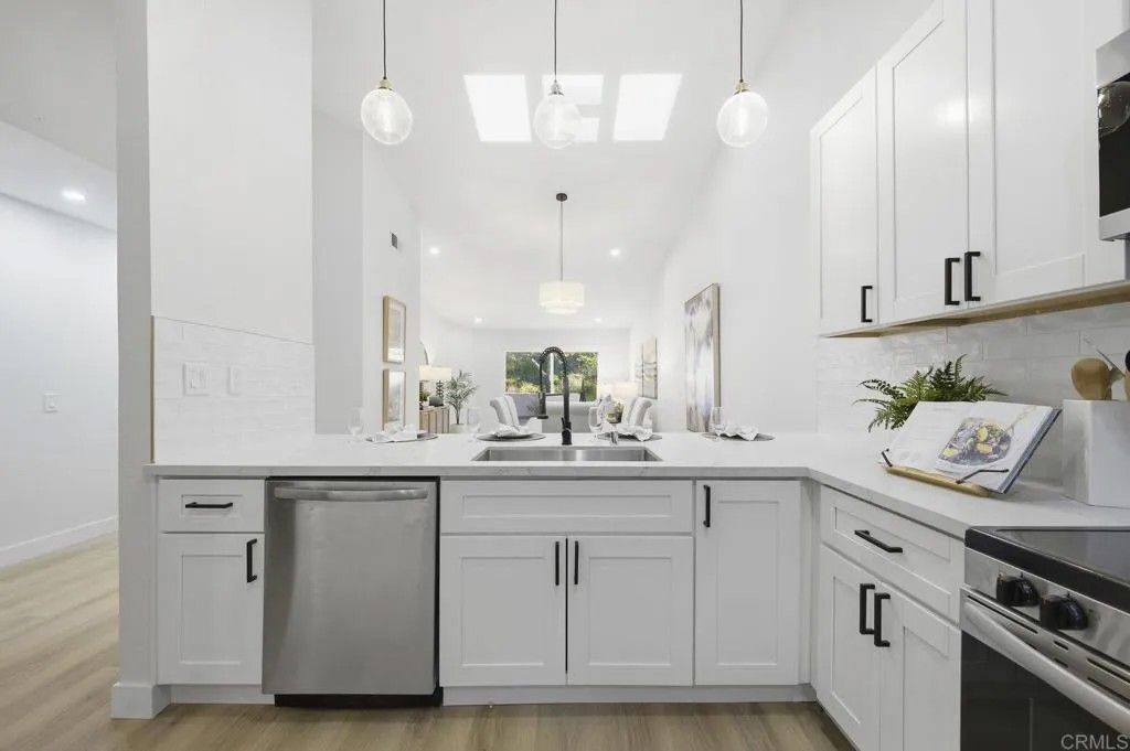 Photo of 18023 Avenida Alozdra, Rancho Bernardo (san Diego), CA 92128 (MLS # PTP2600785)