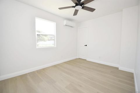 Tiny photo for 125 Date Street, Chula Vista, CA 91911 (MLS # 250045554)
