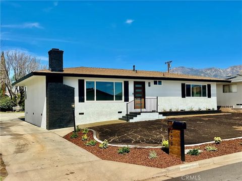 Photo of 200 Summit View, Calimesa, CA 92320 (MLS # IV26053911)