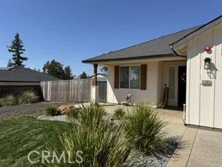 2385 Stearns