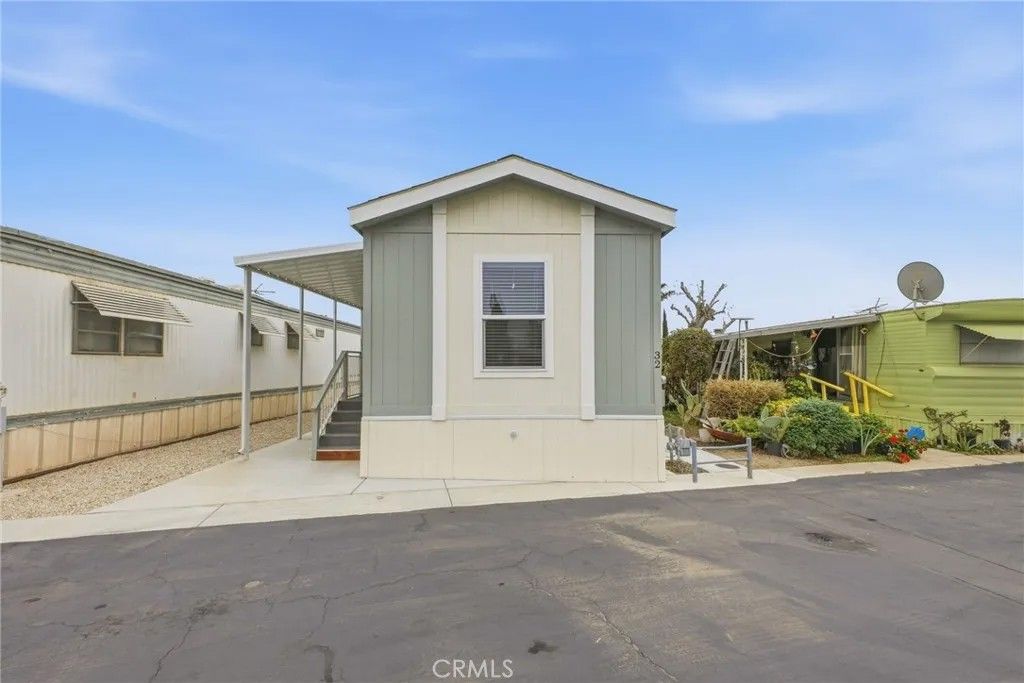 Photo of 9873 Alder Ave #32, Bloomington, CA 92316 (MLS # CV26031469)