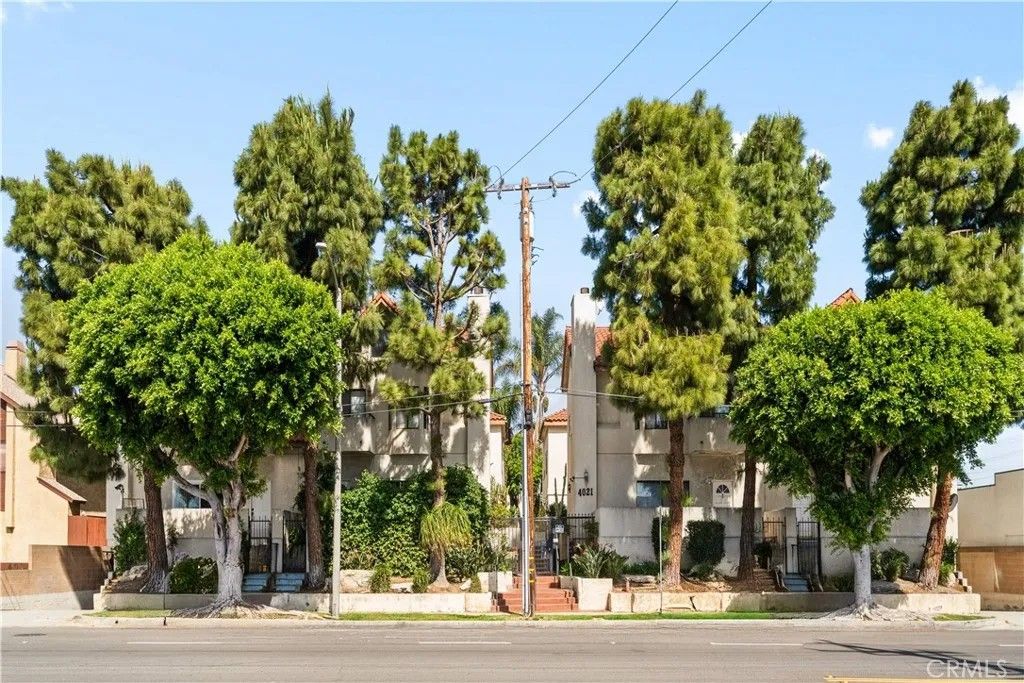 Photo of 4021 182nd #H St, Torrance, CA 90504 (MLS # AR26052933)