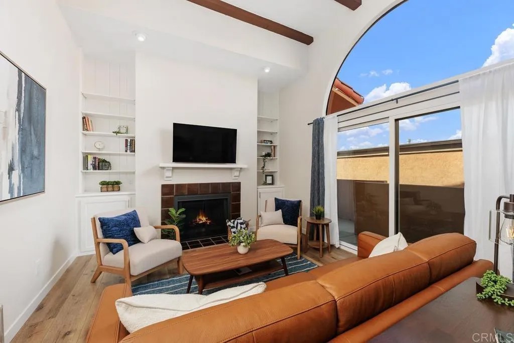 4514 51St, Unit 5 Street