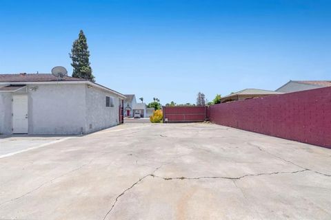Tiny photo for 89 H Street, Chula Vista, CA 91910 (MLS # PTP2508055)