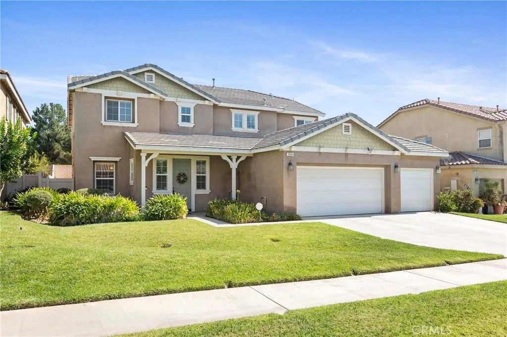 Photo of 1564 Rose Street, Redlands, CA 92374 (MLS # CV25239567)