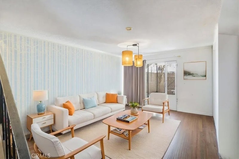 1310 N Placentia