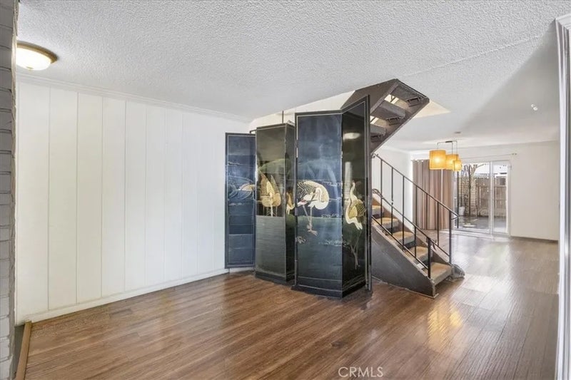 1310 N Placentia