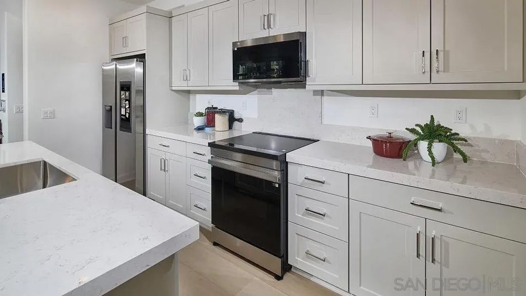 Photo of 2802 Faye Dr, San Marcos, CA 92078 (MLS # 260012612)