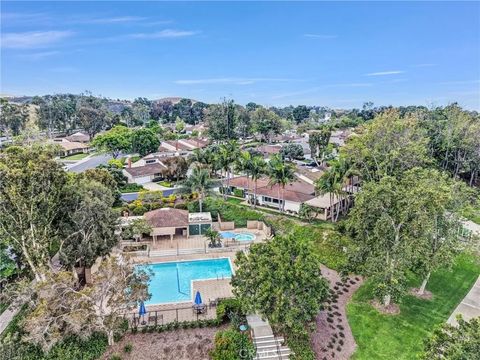 Photo of 2 Featherwood, Irvine, CA 92612 (MLS # OC26083366)