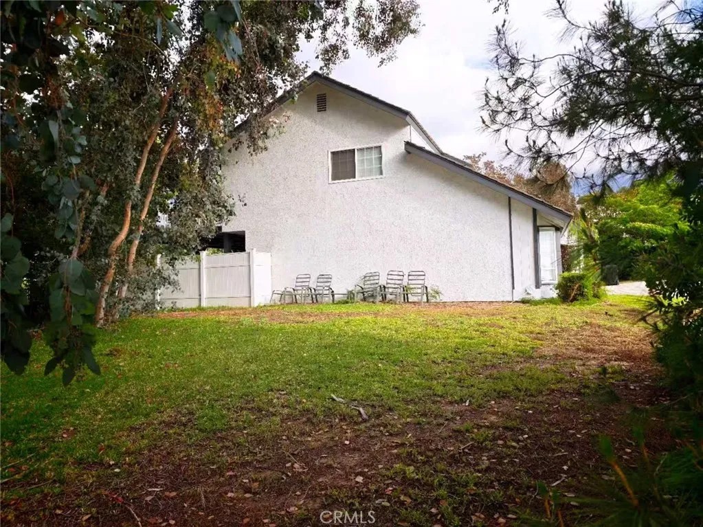 20211 Lake Canyon