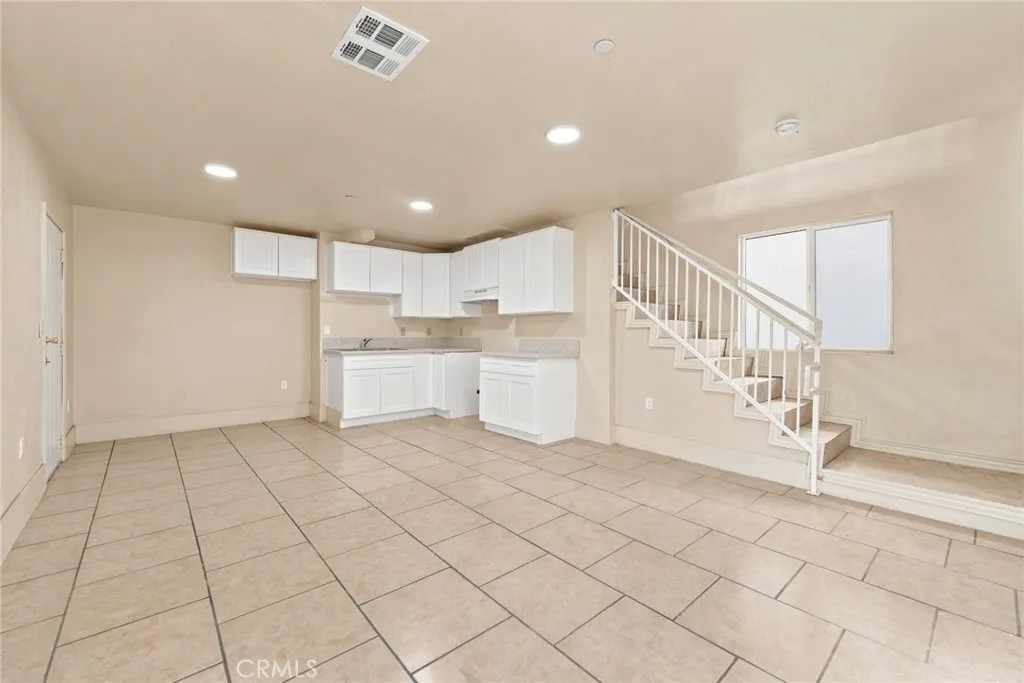 2019 E 105 Street