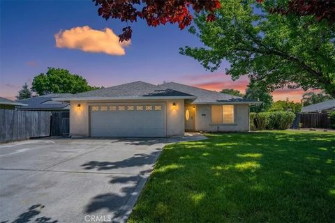 Photo of 245 Shelley Way, Red Bluff, CA 96080 (MLS # SN26085488)