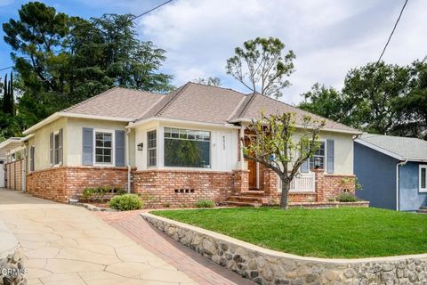 Photo of 4312 Briggs Avenue, Montrose, CA 91020 (MLS # P1-26337)