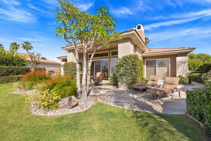 867 Arrowhead Drive