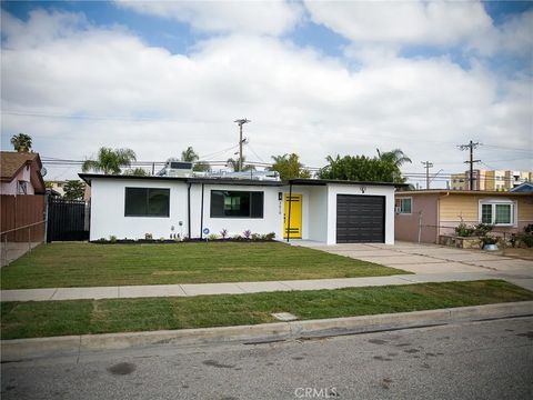 Photo of 3619 W 144th Street, Hawthorne, CA 90250 (MLS # DW26052891)