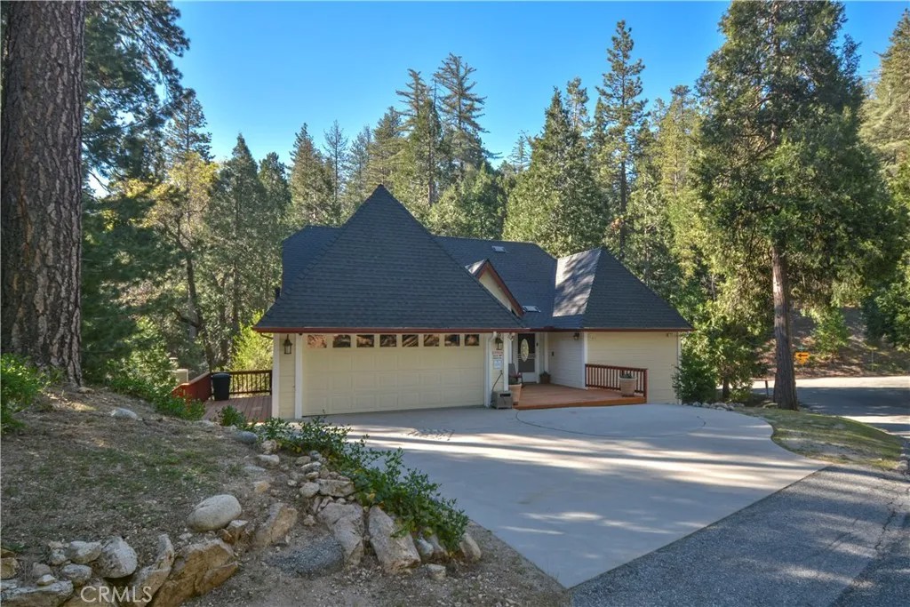 145 Birchwood