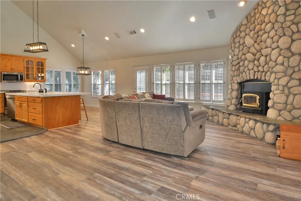 145 Birchwood