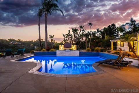 Photo of 33 Gateview DR, Fallbrook, CA 92028 (MLS # 260020649)